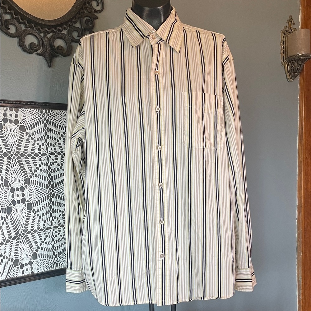 Echo Men's Striped Shirt - Black and White
